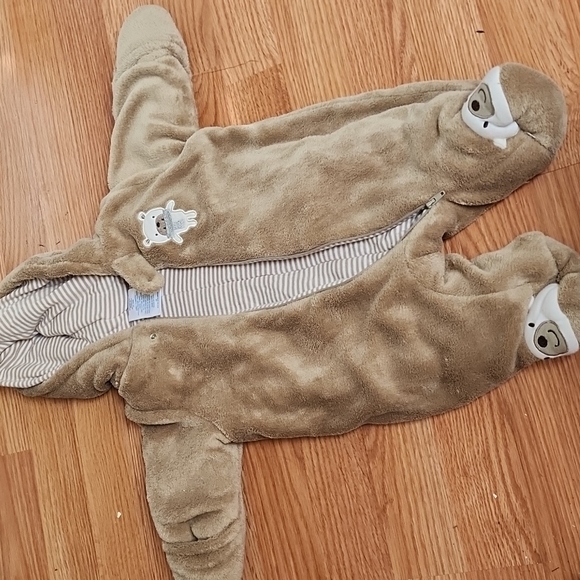 Newborn outfits - Picture 4 of 4